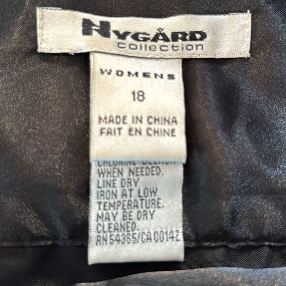 Nygard Collection Black White Yellow Abstract Midi Skirt Art Print Size 18 - Picture 9 of 12